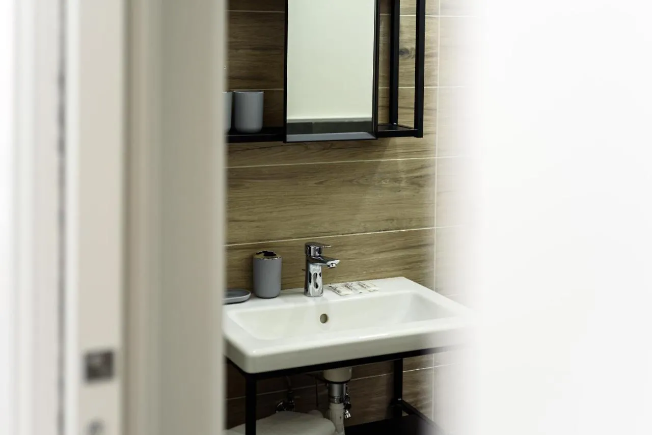 Tommaseo Seaside Apartments Naples 0*,