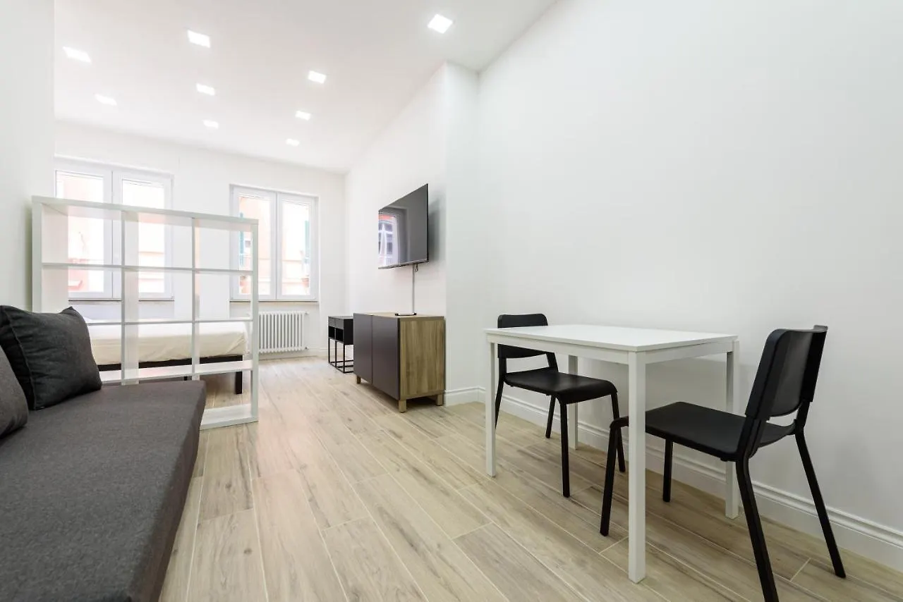Tommaseo Seaside Apartments Naples