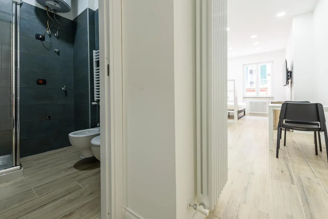 Tommaseo Seaside Apartments Naples